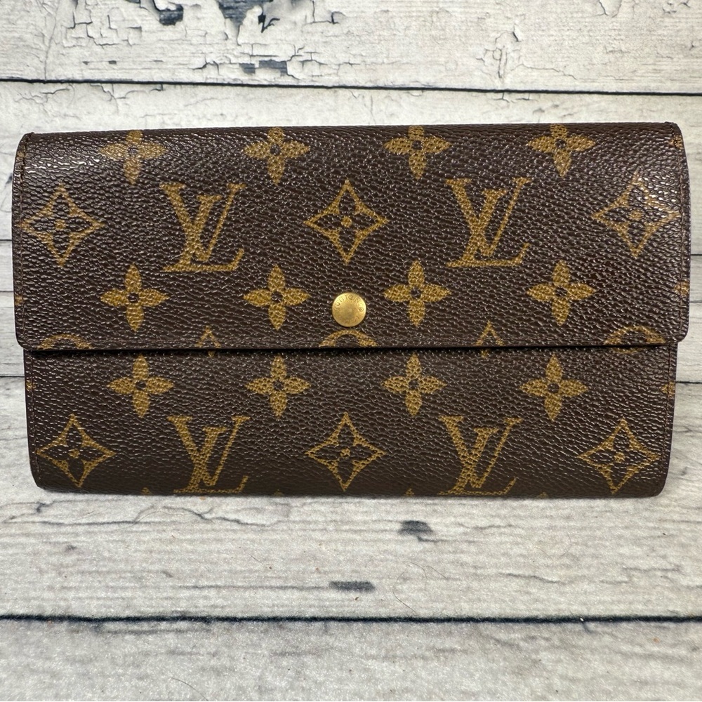 Louis Vuitton Portefeuille Sarah Long Bifold Wallet Brown Monogram Leather